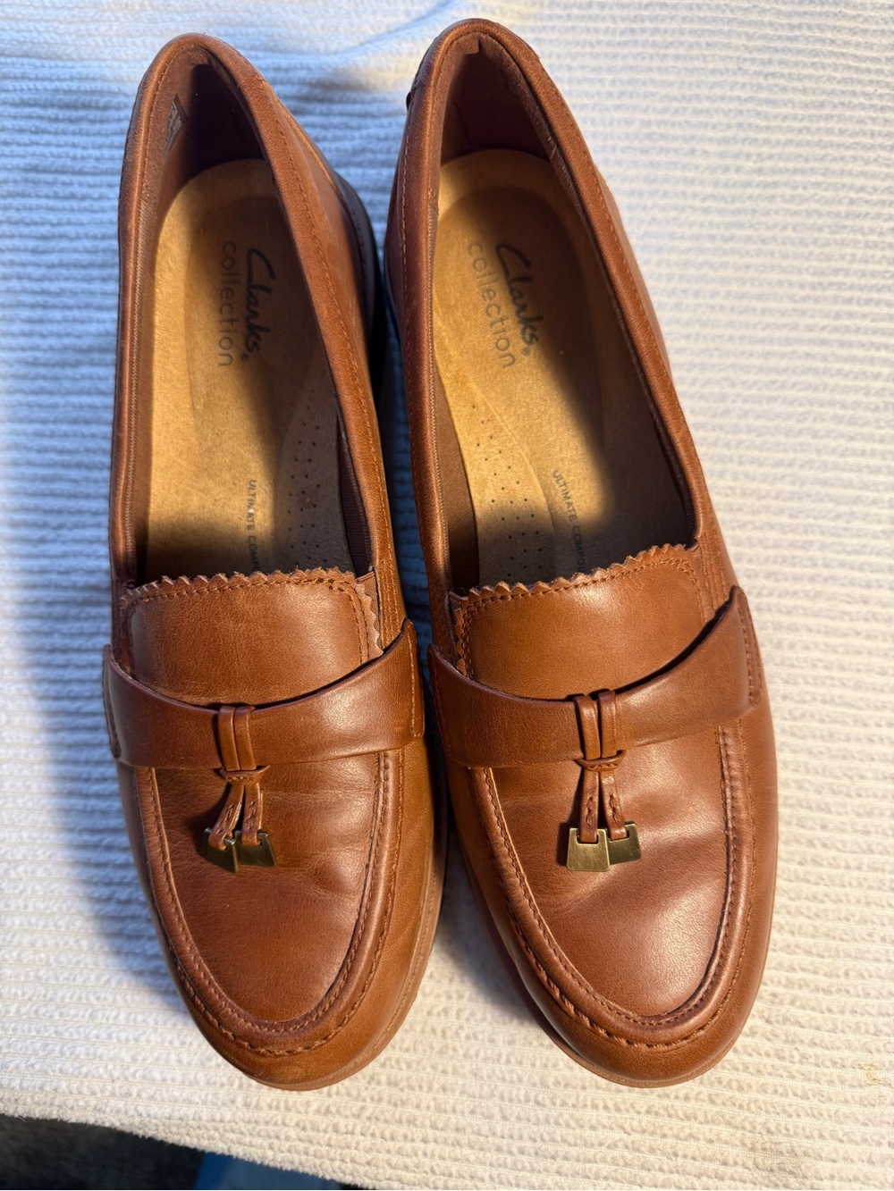 Clarks Women's Brown Leather Tassel Loafers